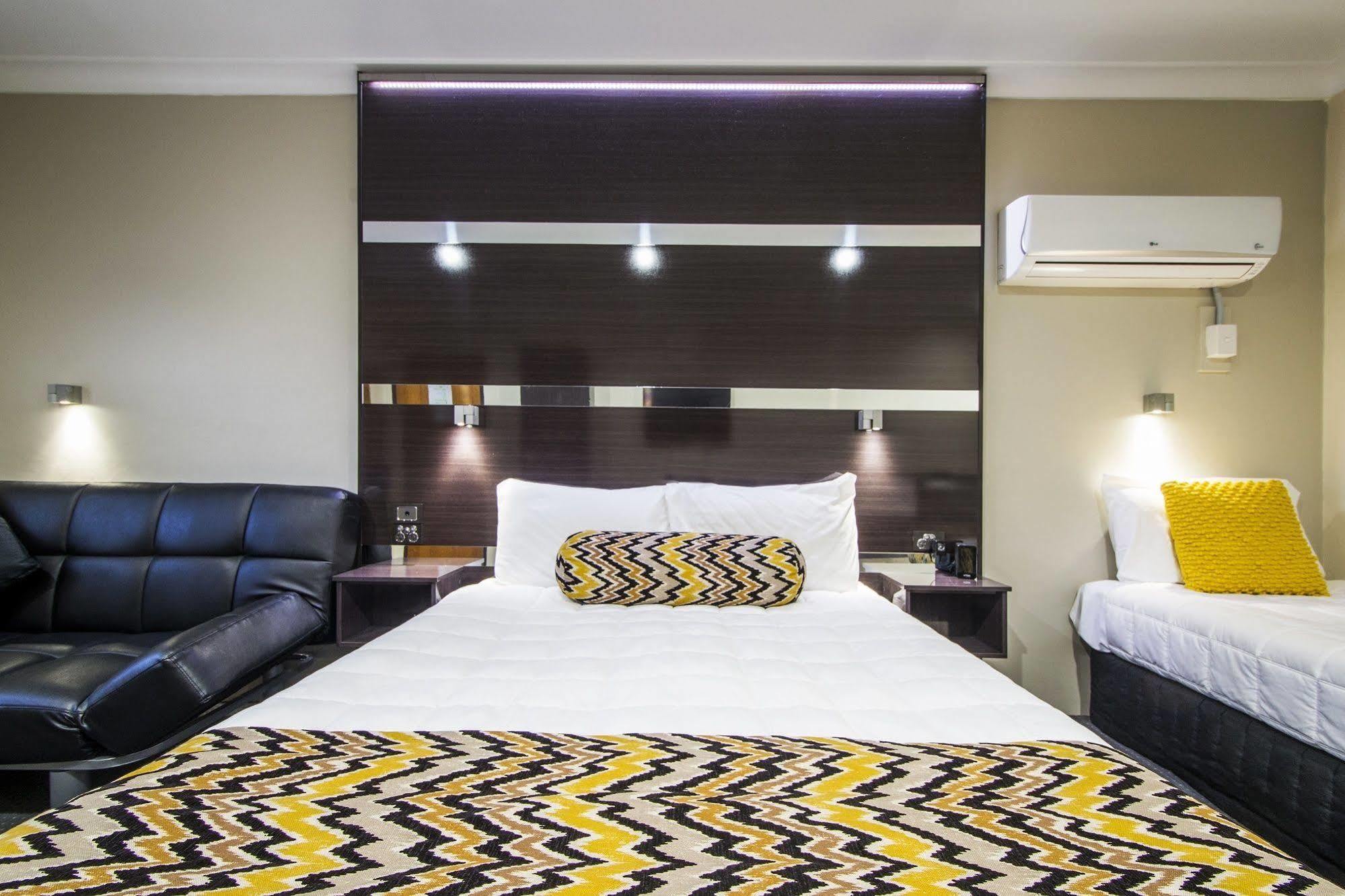 גראפטון Abbey Motor Inn מראה חיצוני תמונה