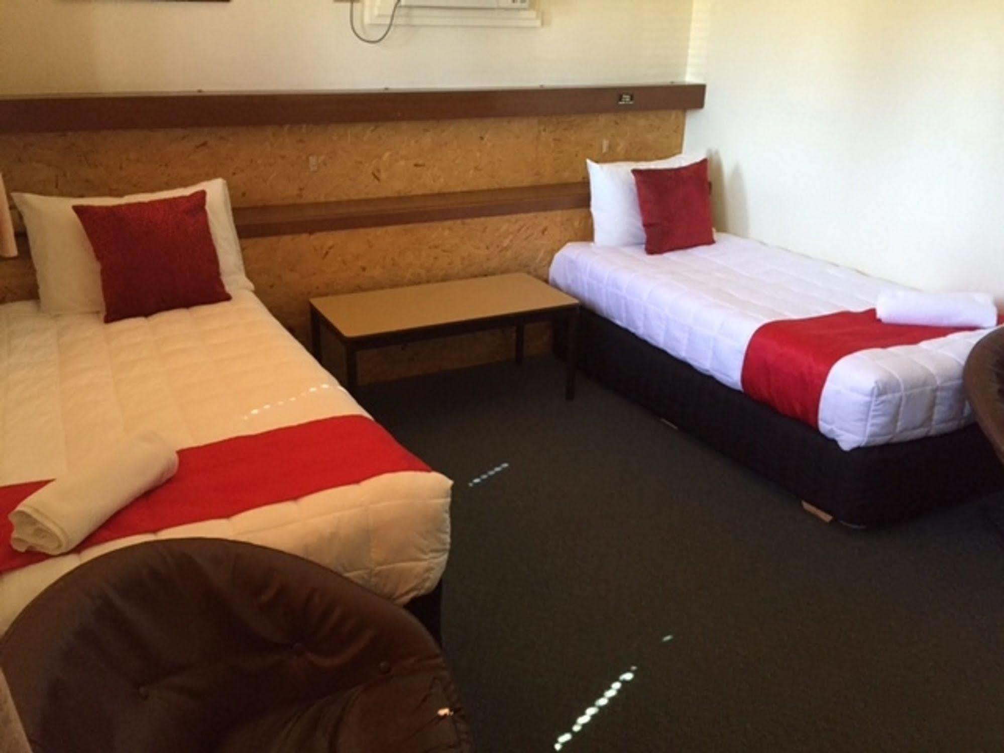 גראפטון Abbey Motor Inn מראה חיצוני תמונה